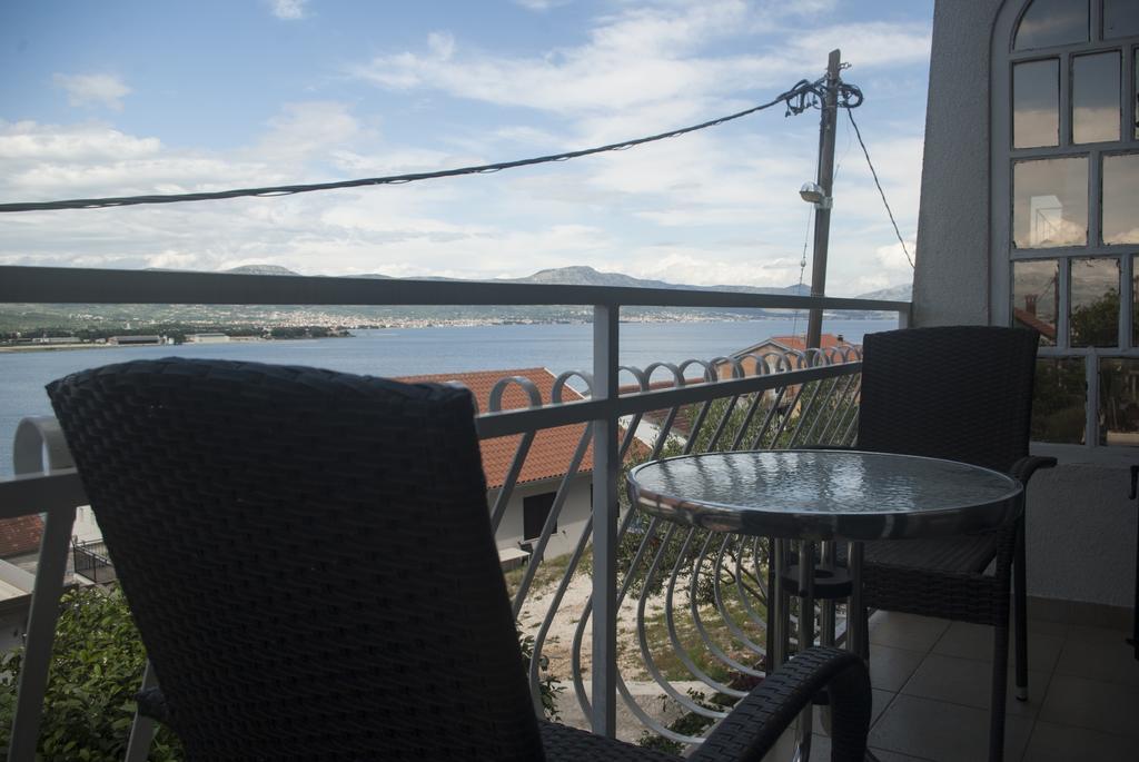 Apartments Vongula Trogir Ngoại thất bức ảnh